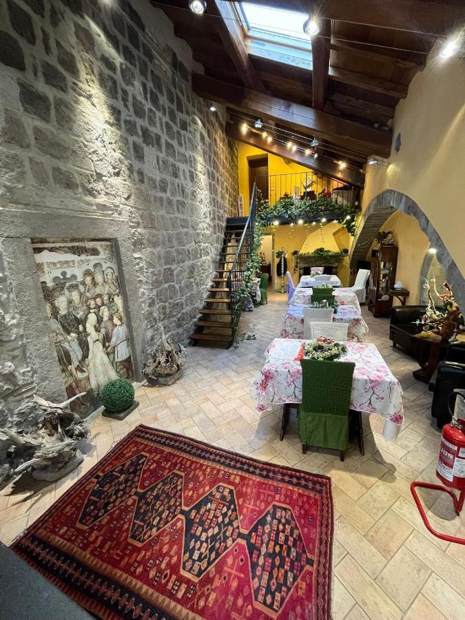 ויטרבו Medieval House מראה חיצוני תמונה
