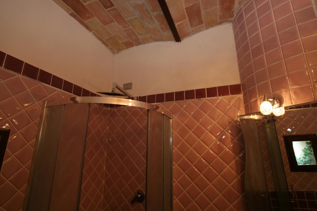 ויטרבו Medieval House מראה חיצוני תמונה