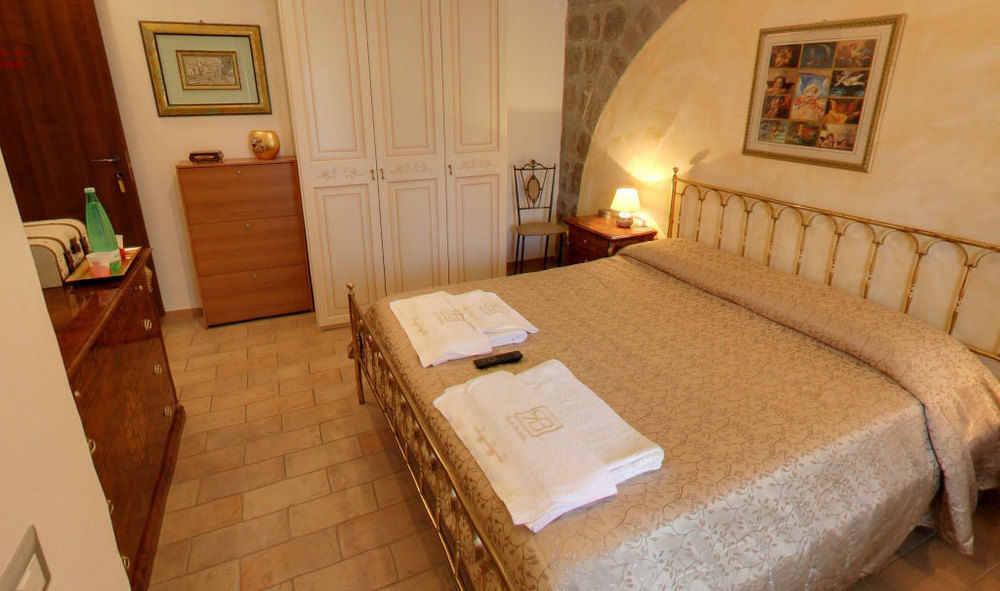 ויטרבו Medieval House מראה חיצוני תמונה